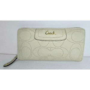 Coach Ashley Cream Perforated Zip Around Wallet Accordian Signature C Pattern